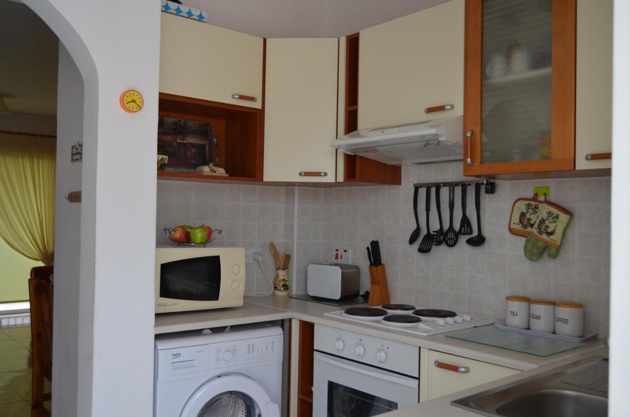 Ithaki Gardens Apartment 107 Пафос Екстериор снимка
