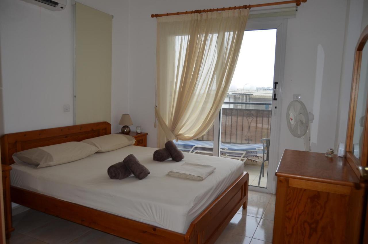 Ithaki Gardens Apartment 107 Пафос Екстериор снимка