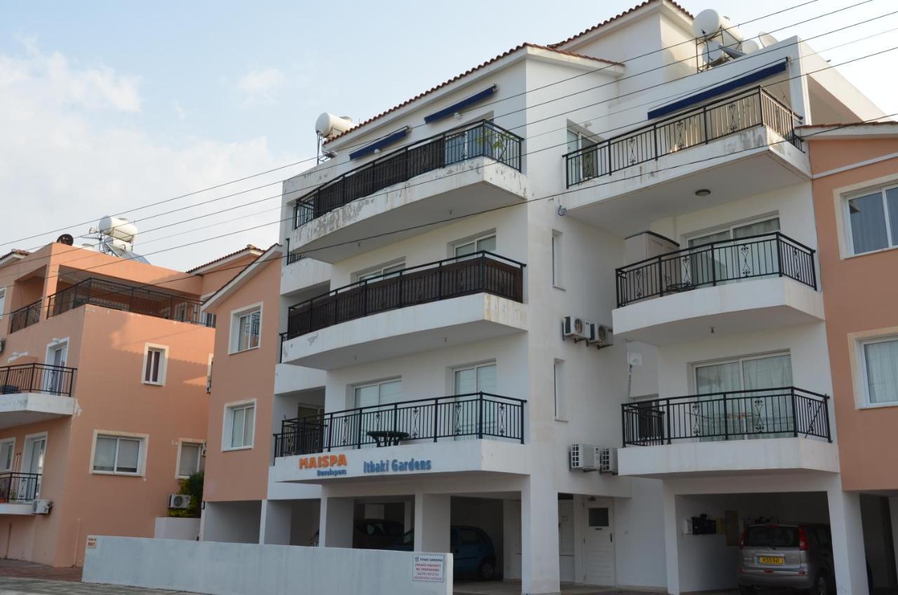 Ithaki Gardens Apartment 107 Пафос Екстериор снимка