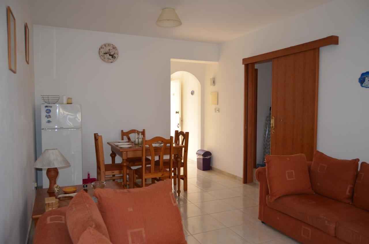 Ithaki Gardens Apartment 107 Пафос Екстериор снимка