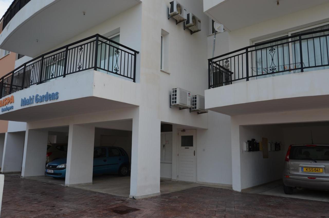 Ithaki Gardens Apartment 107 Пафос Екстериор снимка